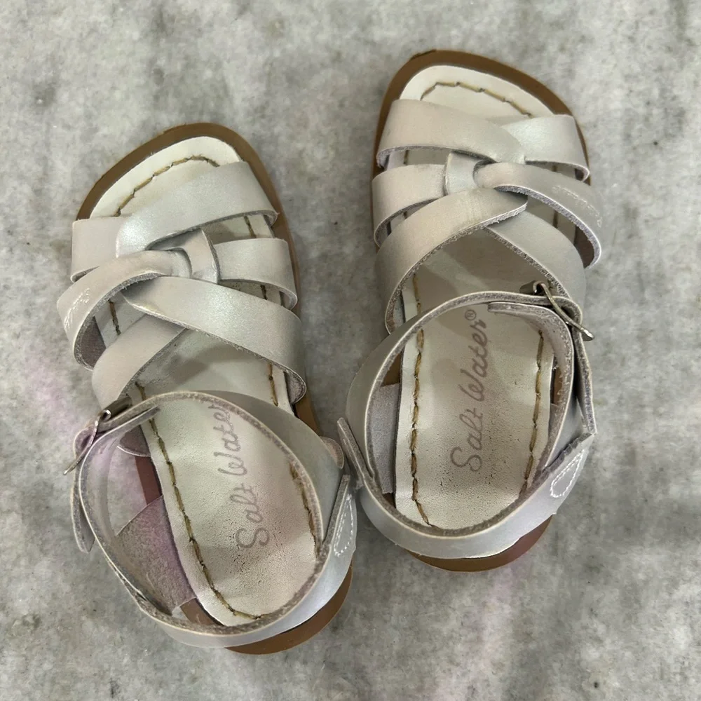 Salt Water Sandals Size 7